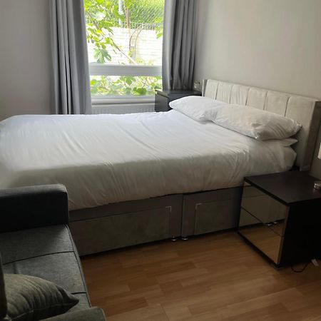 לונדון 1 Bedroom Garden Flat Zone 2 מראה חיצוני תמונה